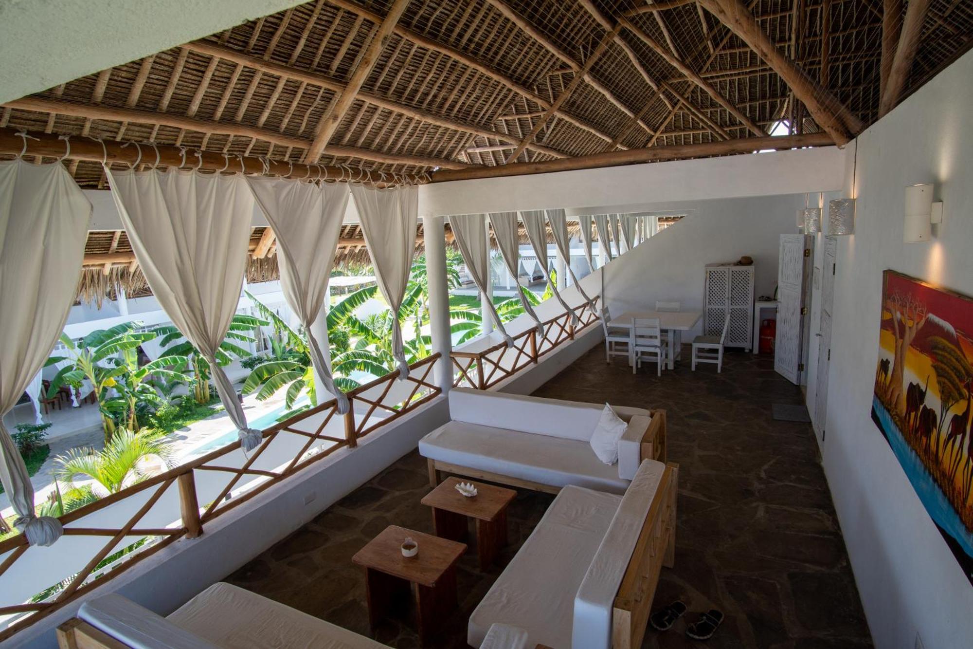Rafiki Tamu Residential Resort Ватаму Экстерьер фото